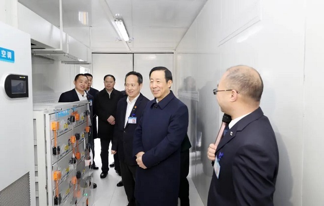 湖南省委书记许达哲一行考察华体会·(hth)体育科技1.jpg 湖南省委书记许达哲一行考察华体会·(hth)体育科技1.jpg